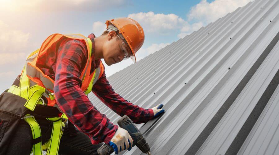 Professional Emergency Roof Repairs services in Elizabeth, IL
